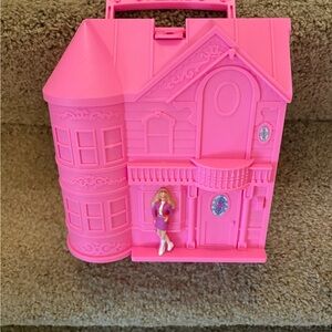 Pink Barbie Dreamhouse Lunchbox Carrying Case RARE